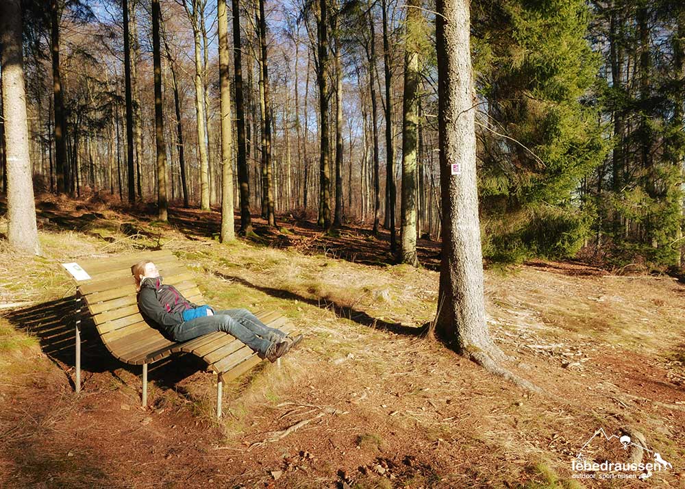 Pause beim Wandern auf dem Wildnis-Trail